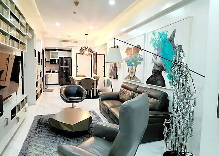 Alpha Grandview Malate Condo 2005